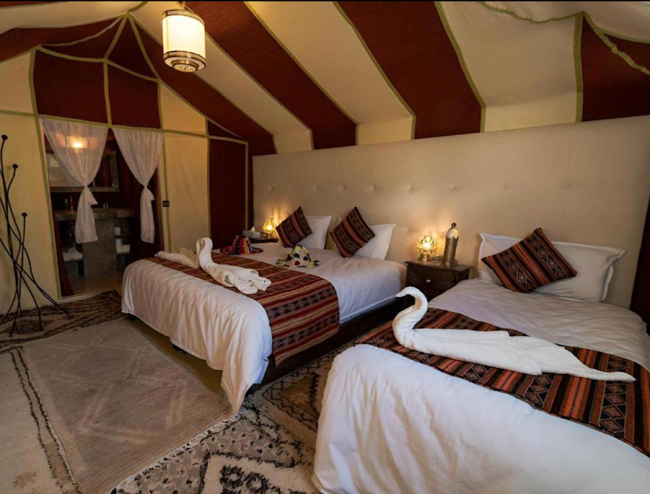 Готель Sahara Traveling Camp Мерзуга Екстер'єр фото